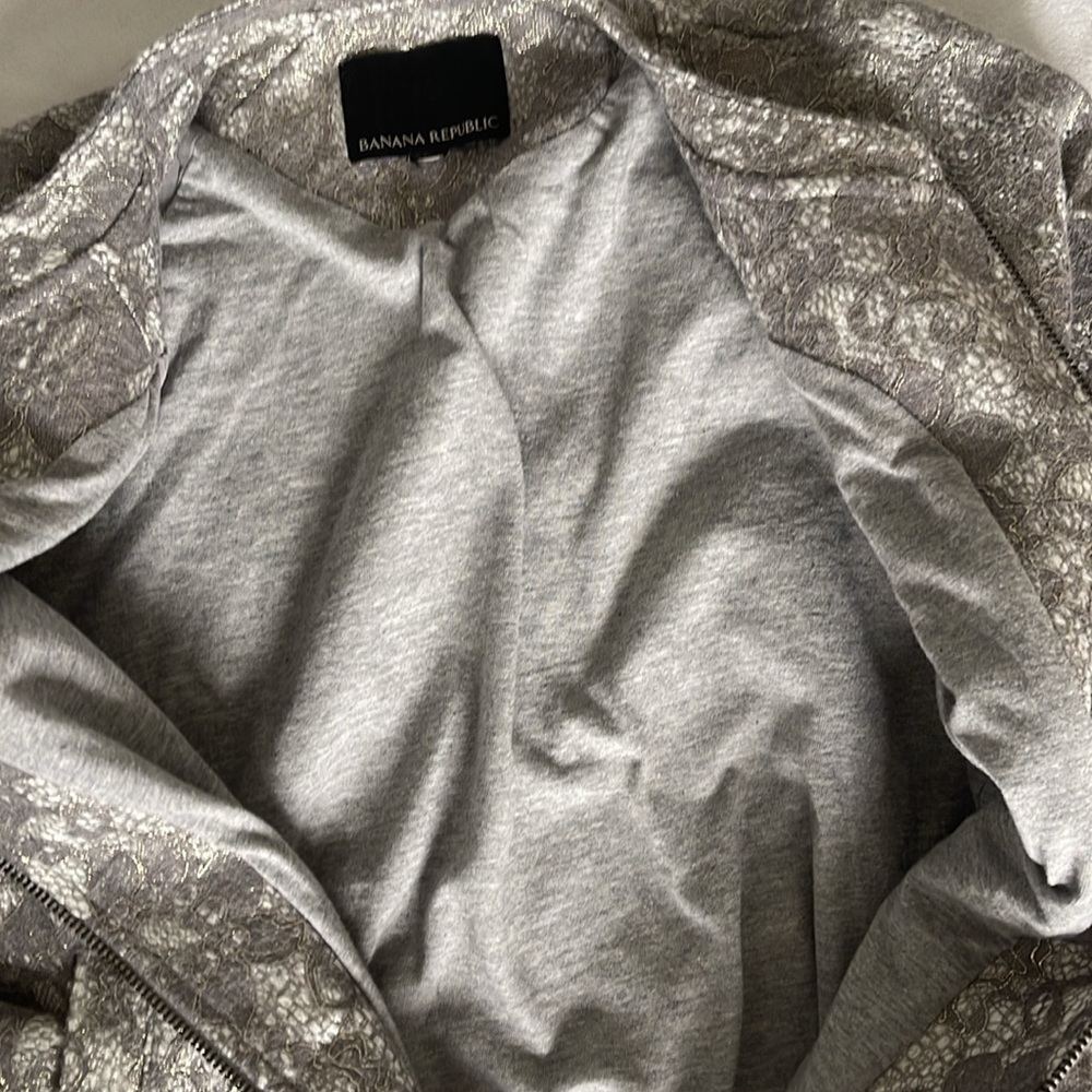 Fashionable jacket - Picture 4 of 7